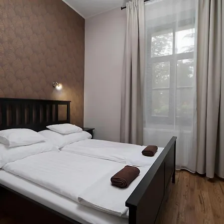 Szobi Malomkert Fogado 3*