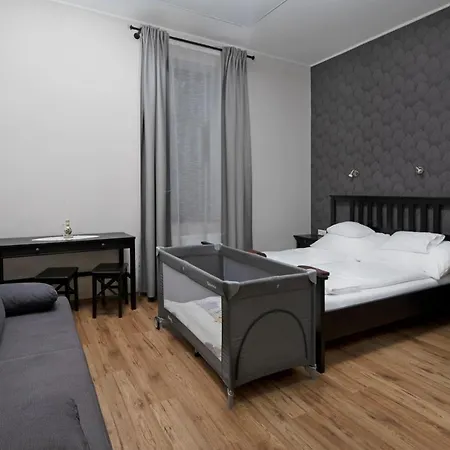 Szobi Malomkert Fogado 3*