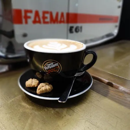 Szobi Malomkert Fogado Bed & Breakfast Szob