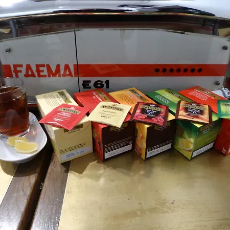 Bed & Breakfast Szobi Malomkert Fogado