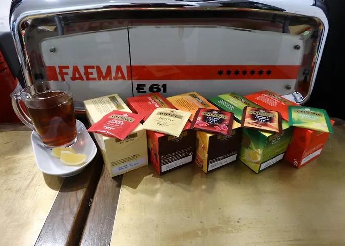Oda ve Kahvaltı Szobi Malomkert Fogado