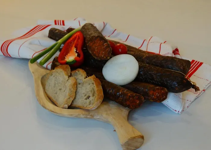 Szobi Malomkert Fogado 3*